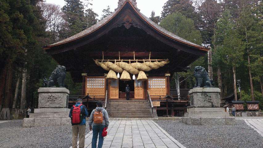 諏訪大社 下社秋宮 神楽殿