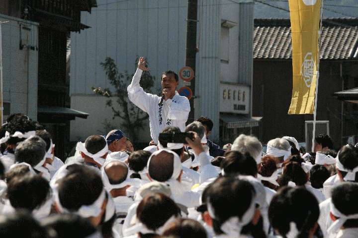 「エンヤ！」の掛け声の練習